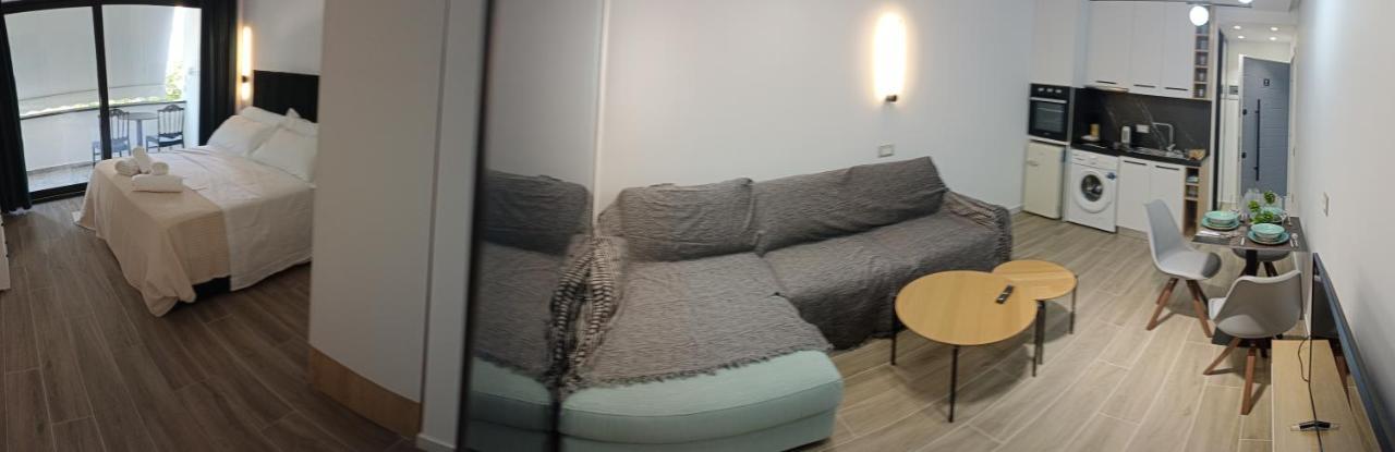 Deluxe Apartment Bllok Tirana Exterior foto